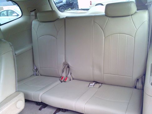 Used 2012 Buick Enclave AWD Leather image 11