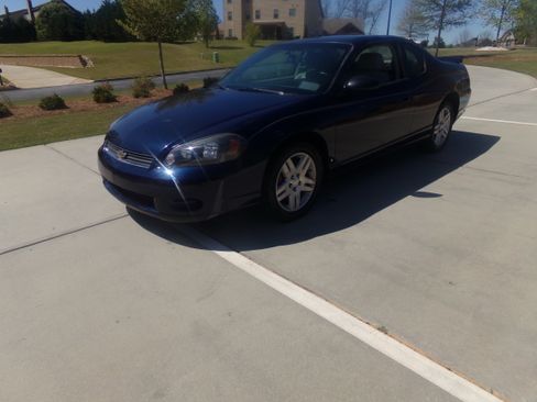 Used 2007 Chevrolet Monte Carlo LT image 1