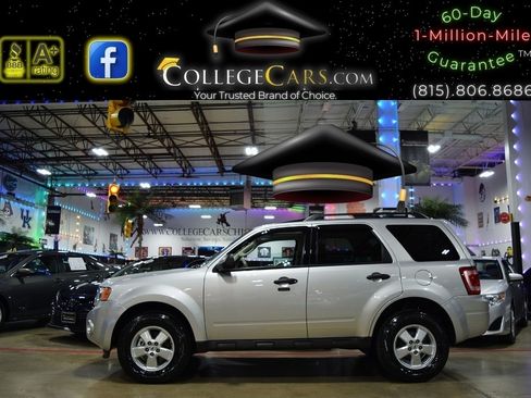 Used 2010 Ford Escape XLT image 1