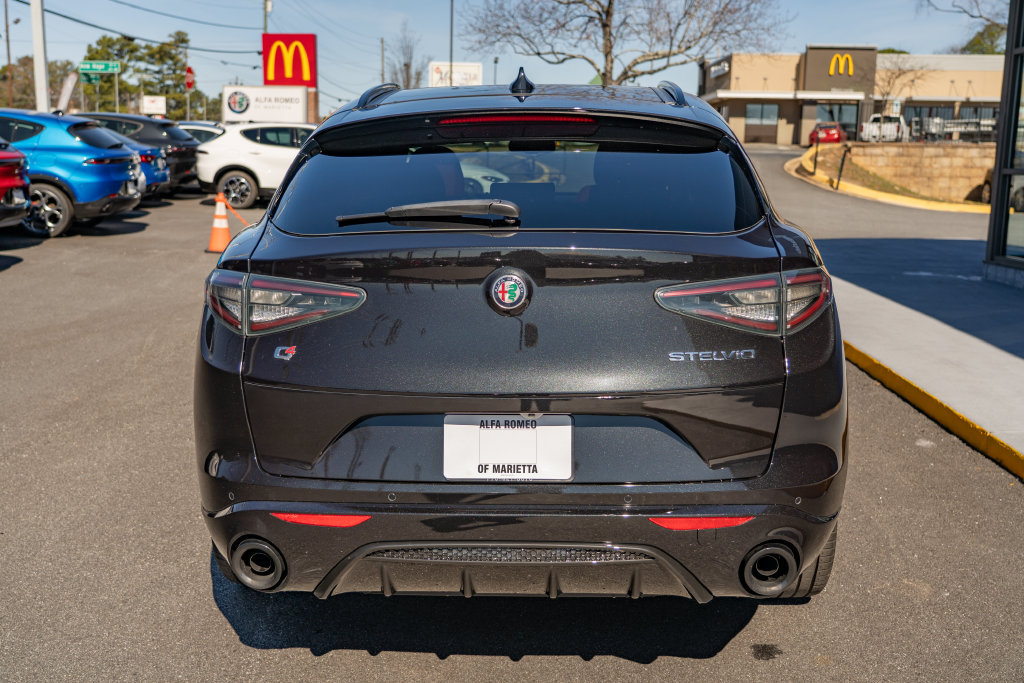 New 2025 Alfa Romeo Stelvio Sprint AWD/4WD image 6