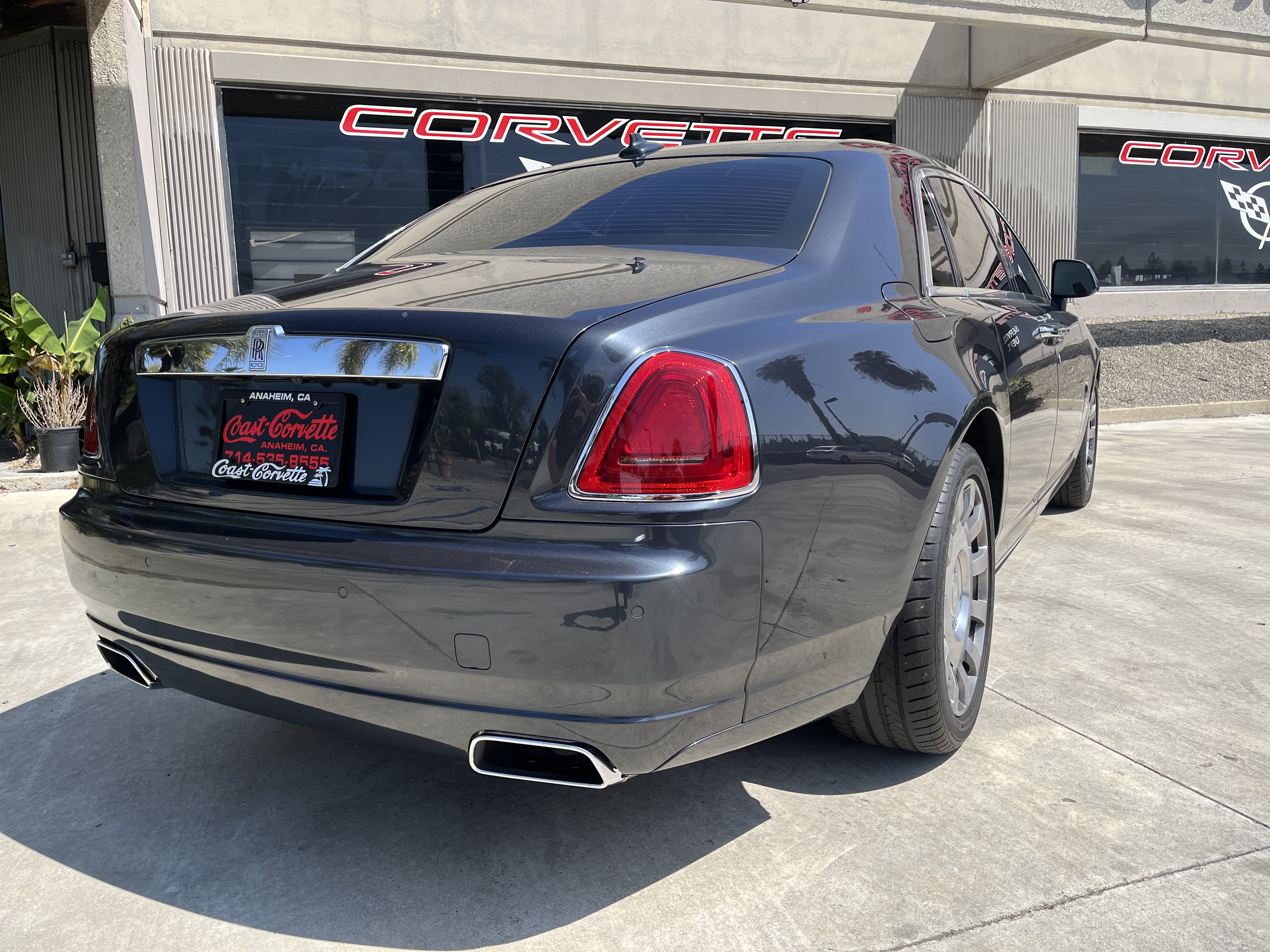 Used 2014 Rolls-Royce Ghost RWD image 10