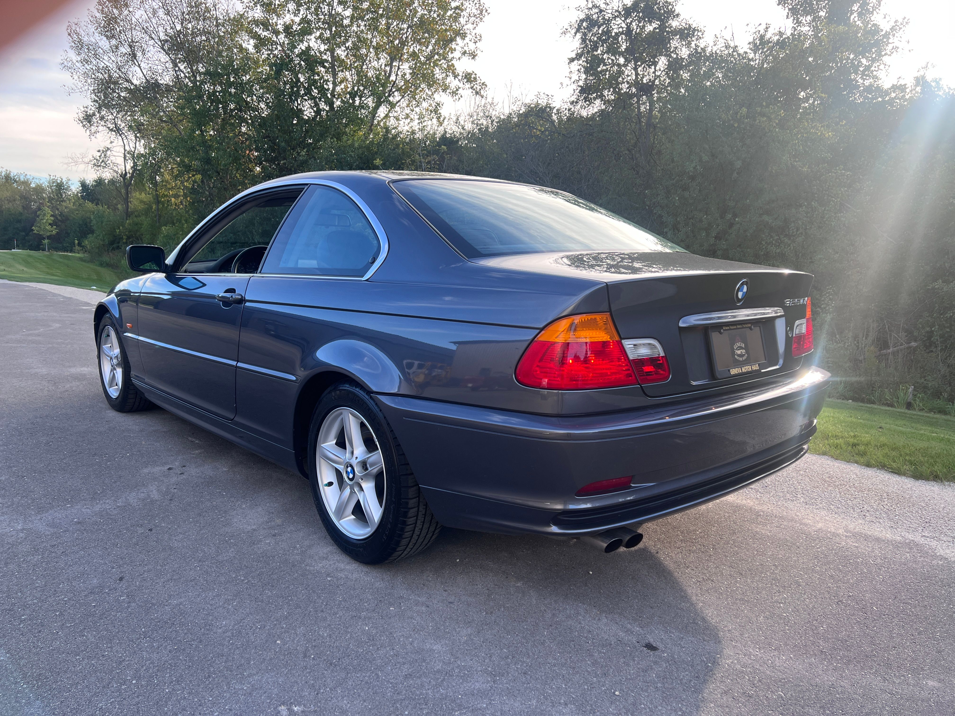 Used 2003 BMW 325Ci Coupe RWD image 6