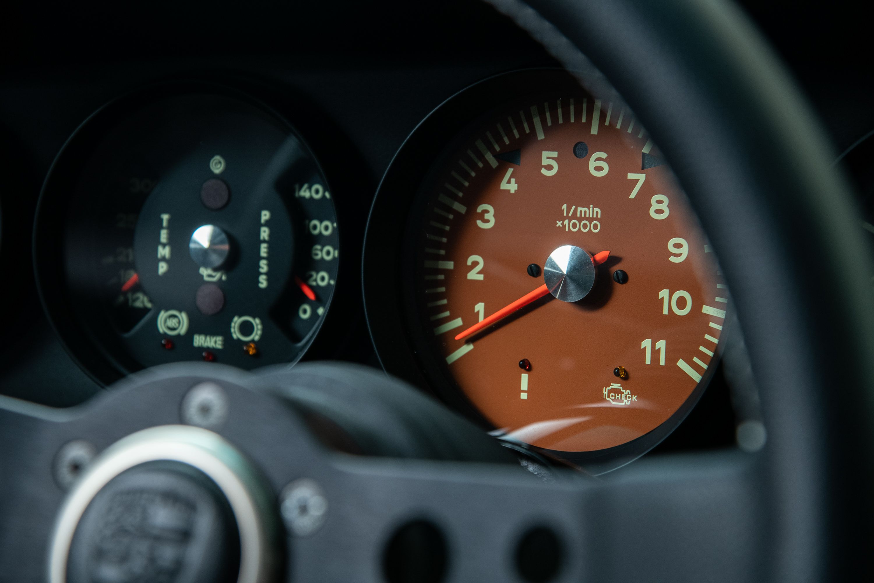 Used 1989 Porsche 911 Carrera RWD image 68