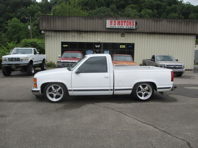 Used 1995 Chevrolet Silverado 1500 2WD Regular Cab image 1