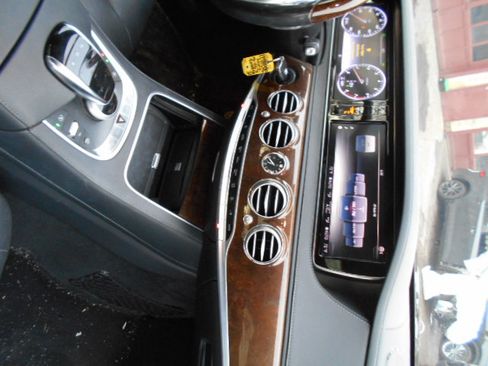 Used 2015 Mercedes-Benz S 550 image 7