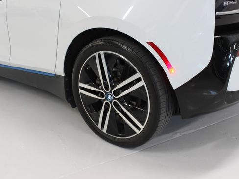 Used 2018 BMW i3 w/ Range Extender RWD image 11