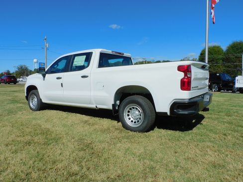 New 2026 Chevrolet Silverado 1500 W/T image 13