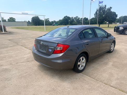 Used 2012 Honda Civic Natural Gas Sedan image 5