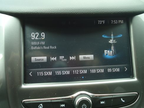 Used 2016 Chevrolet Cruze LT image 13