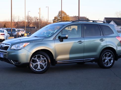 Used 2015 Subaru Forester 2.5i Touring image 2