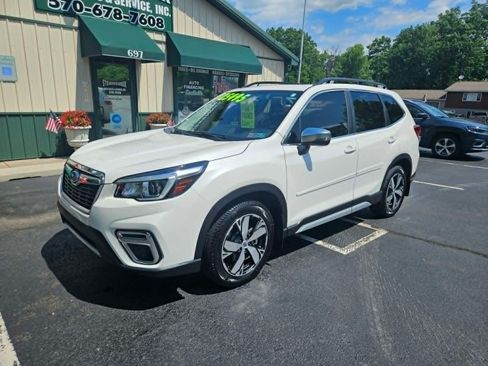 Used 2020 Subaru Forester Touring AWD/4WD image 2
