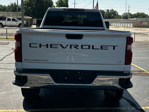 Used 2023 Chevrolet Silverado 2500 4x4 Crew Cab LT image 6