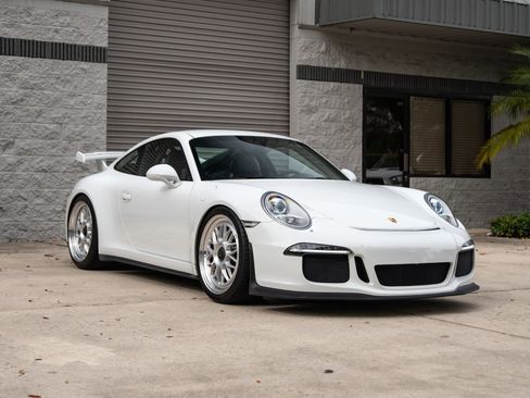 Used 2015 Porsche 911 GT3 image 4