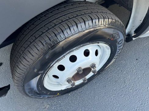 Used 2017 Ford Transit 350 image 21