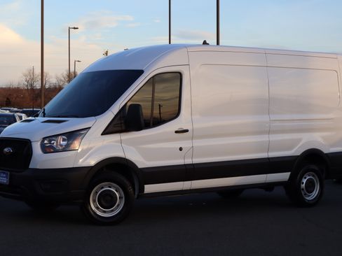 Used 2025 Ford Transit 250 image 2