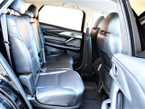 Used 2018 MAZDA CX-9 FWD Touring image 15