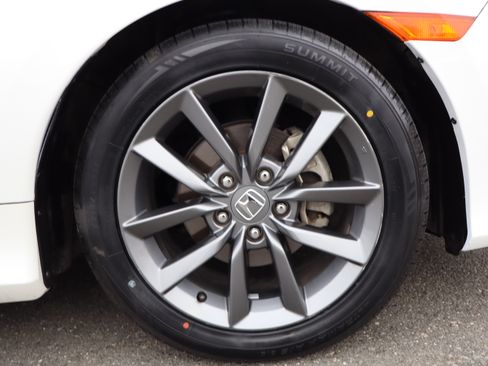 Used 2019 Honda Civic EX image 32