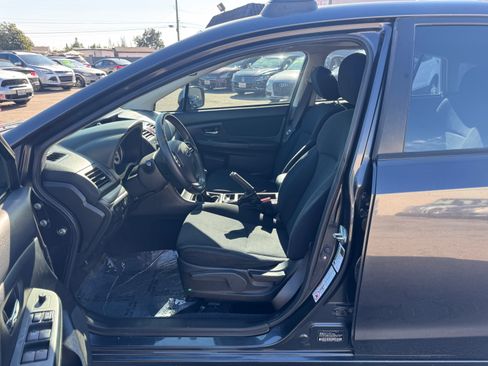 Used 2012 Subaru Impreza 2.0i Premium image 15