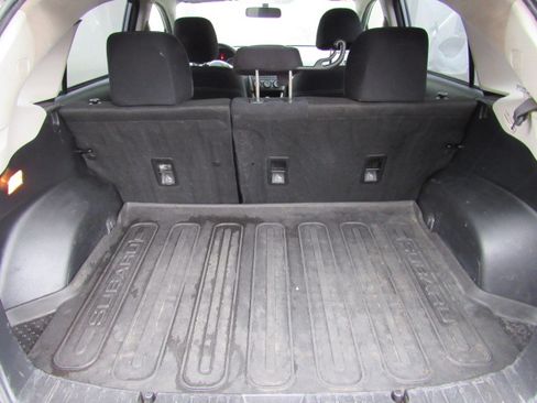 Used 2014 Subaru XV Crosstrek 2.0i Premium image 15