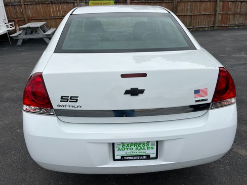 Used 2010 Chevrolet Impala LS FWD image 11