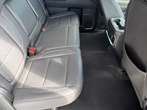 Used 2024 GMC Sierra 1500 Elevation image 7