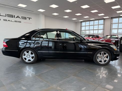 Used 2004 Lexus LS 430 image 3