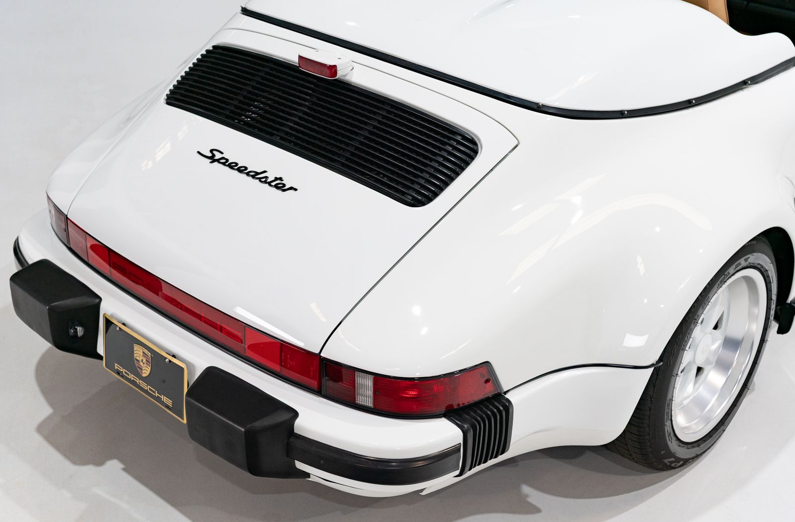 Used 1989 Porsche 911 Speedster RWD image 49