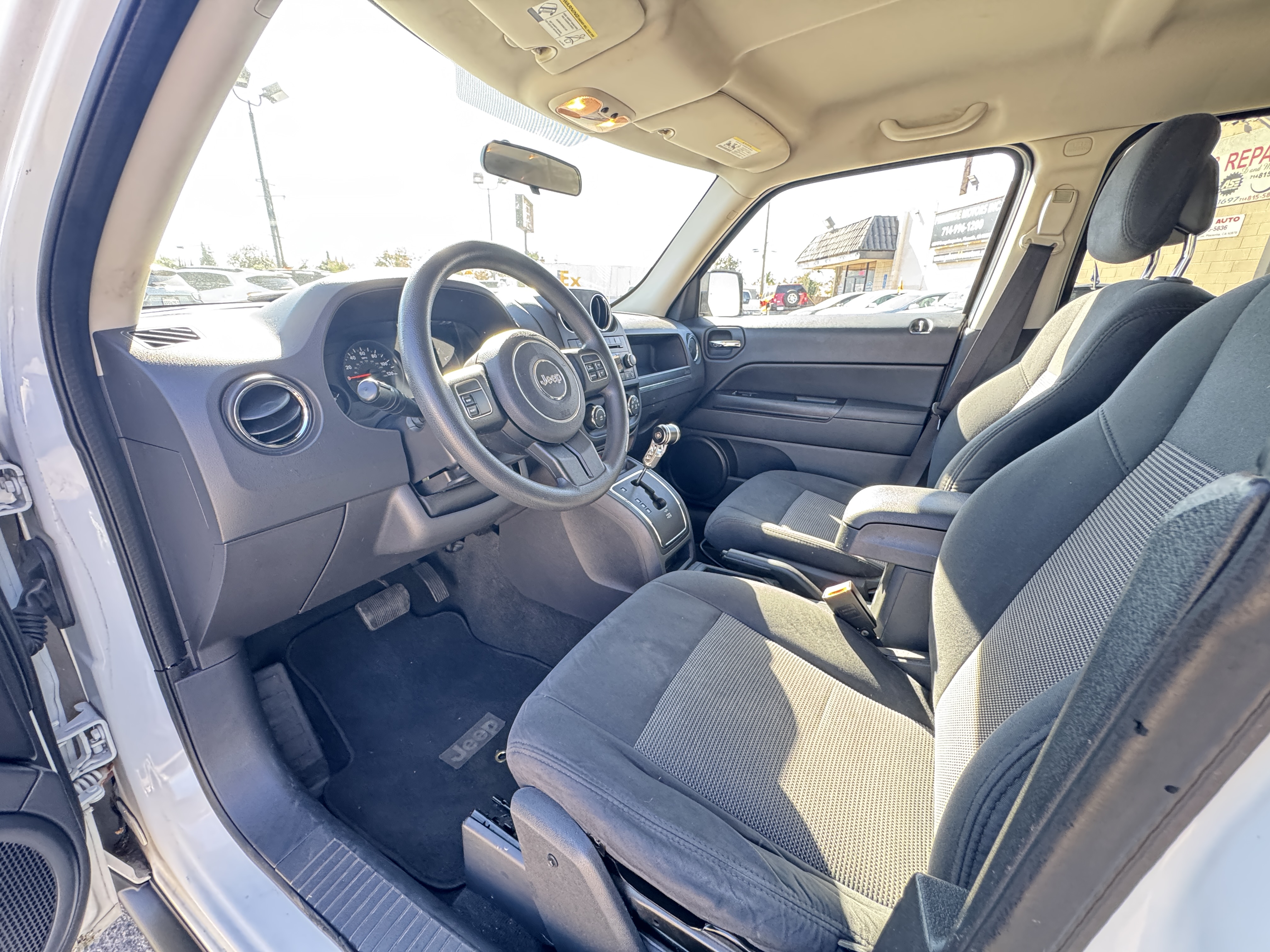 Used 2011 Jeep Patriot 2WD image 16