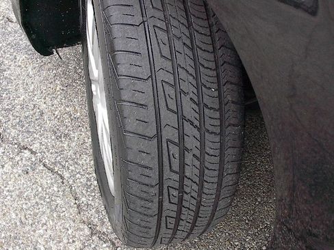 Used 2016 Dodge Grand Caravan SE image 21