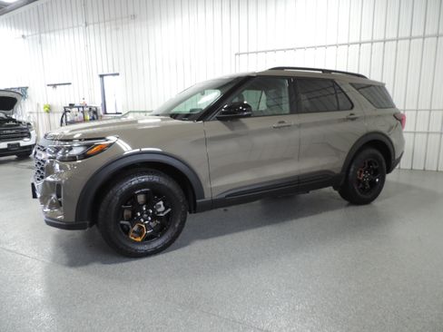 Used 2026 Ford Explorer 4WD Tremor image 4