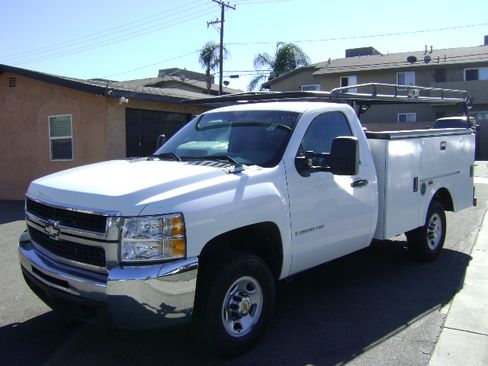Used 2008 Chevrolet Silverado 2500 image 4