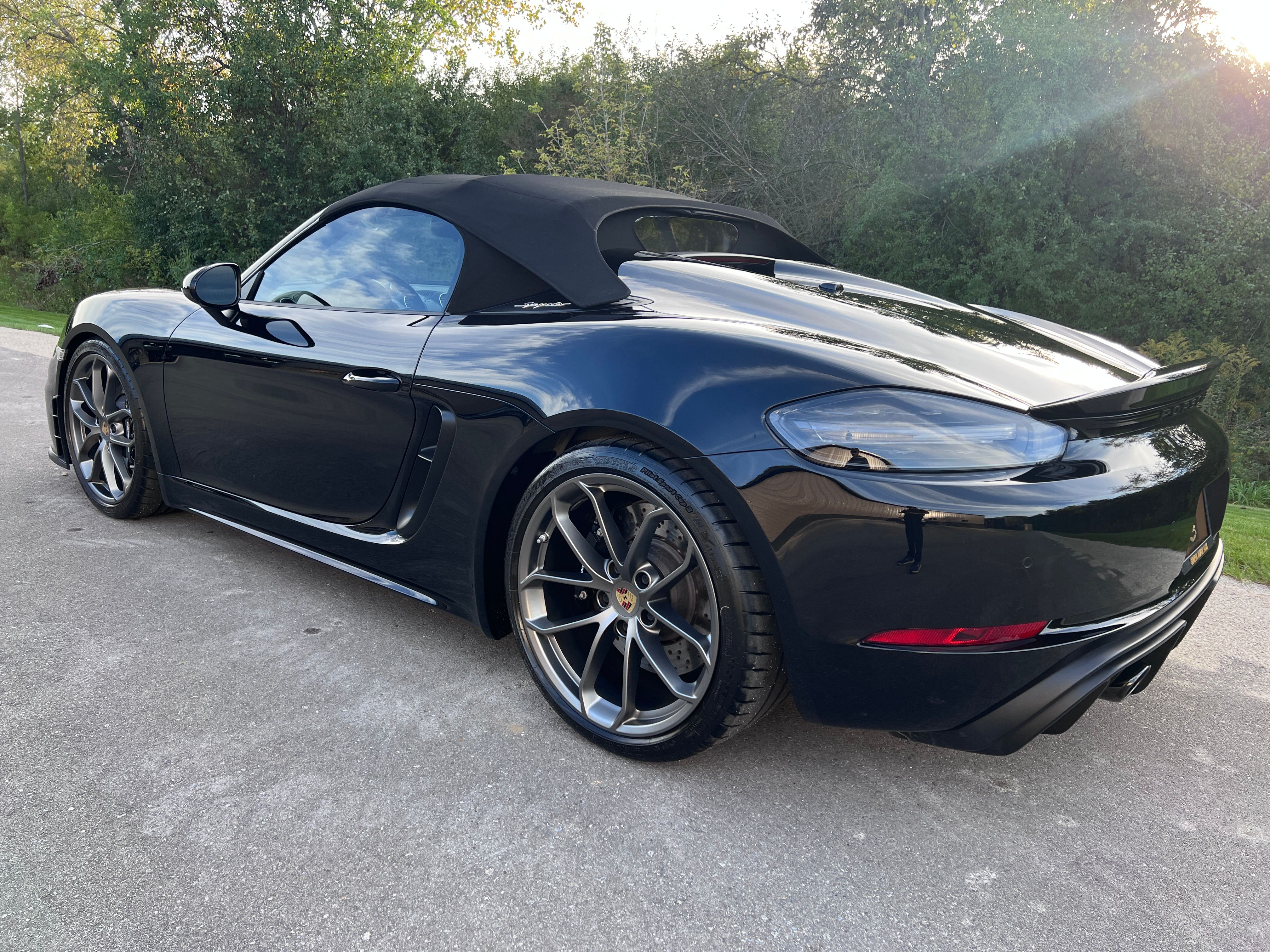 Used 2021 Porsche 718 Boxster Spyder RWD image 4