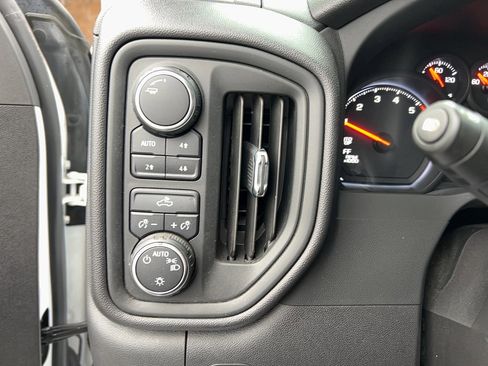 Used 2024 Chevrolet Silverado 1500 Custom Trail Boss image 20