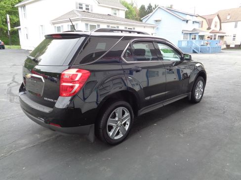 Used 2016 Chevrolet Equinox LT image 2