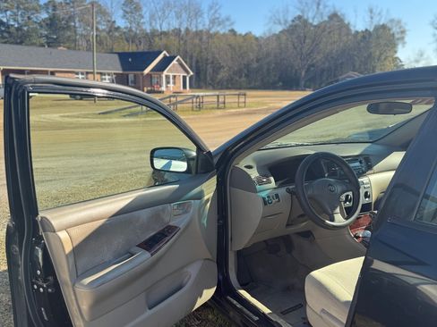 Used 2006 Toyota Corolla CE image 6