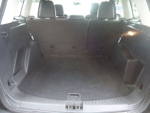 Used 2019 Ford Escape SEL image 12