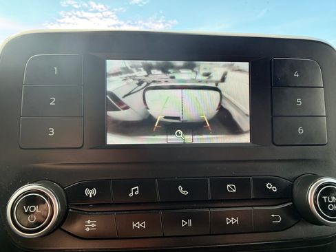 Used 2022 Ford Transit 250 image 19