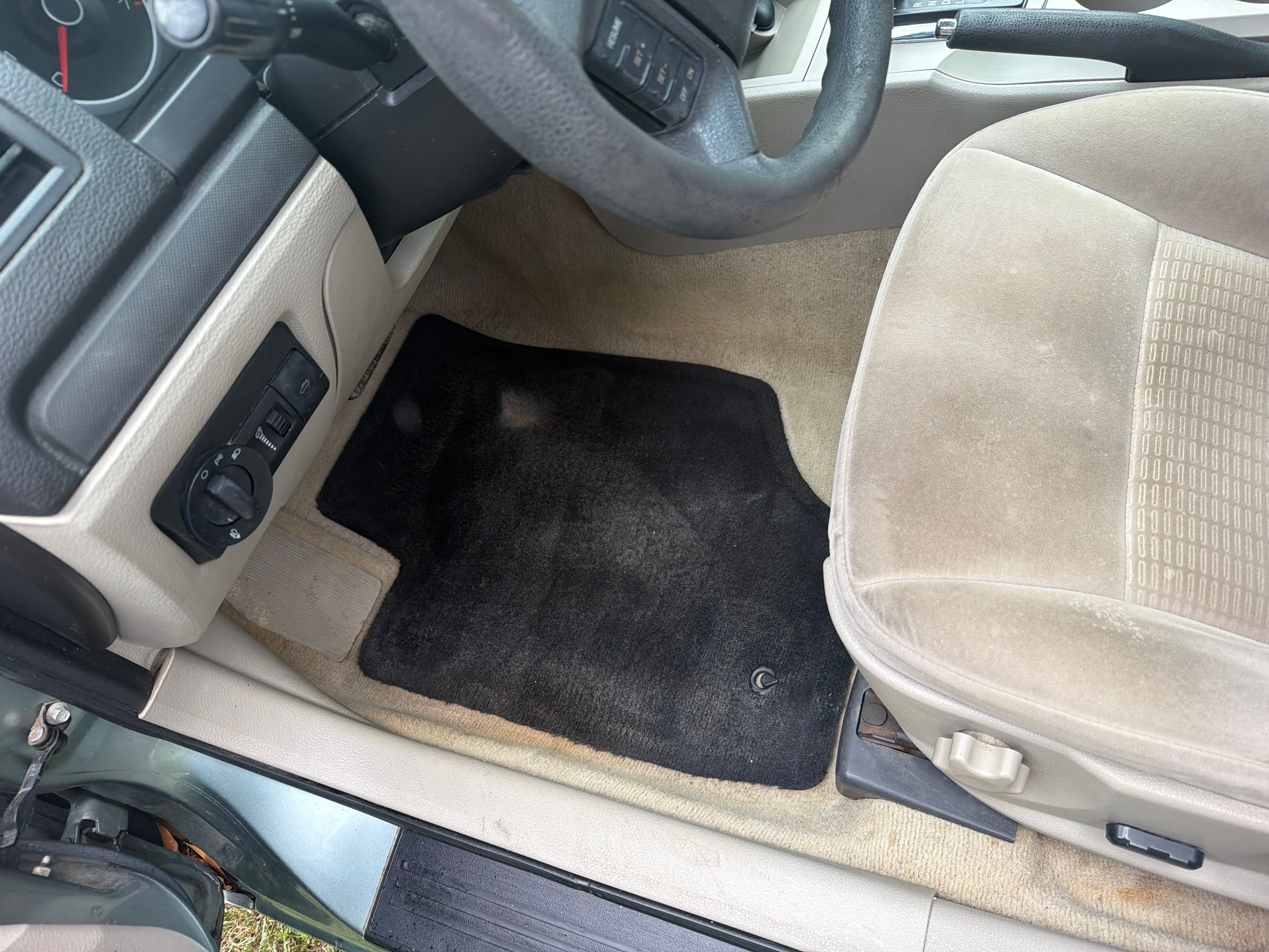 Used 2006 Ford Fusion SE FWD image 39