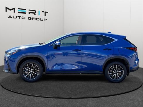 Used 2025 Lexus NX 250 250 Premium Sport Utility 4D w/ Accessory Package (K3) image 5