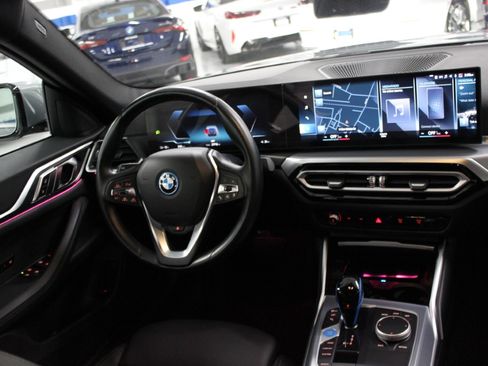 Used 2023 BMW i4 eDrive35 image 42