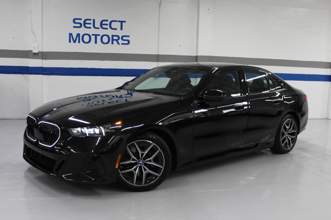 Used 2024 BMW i5 eDrive40i AWD/4WD image 3