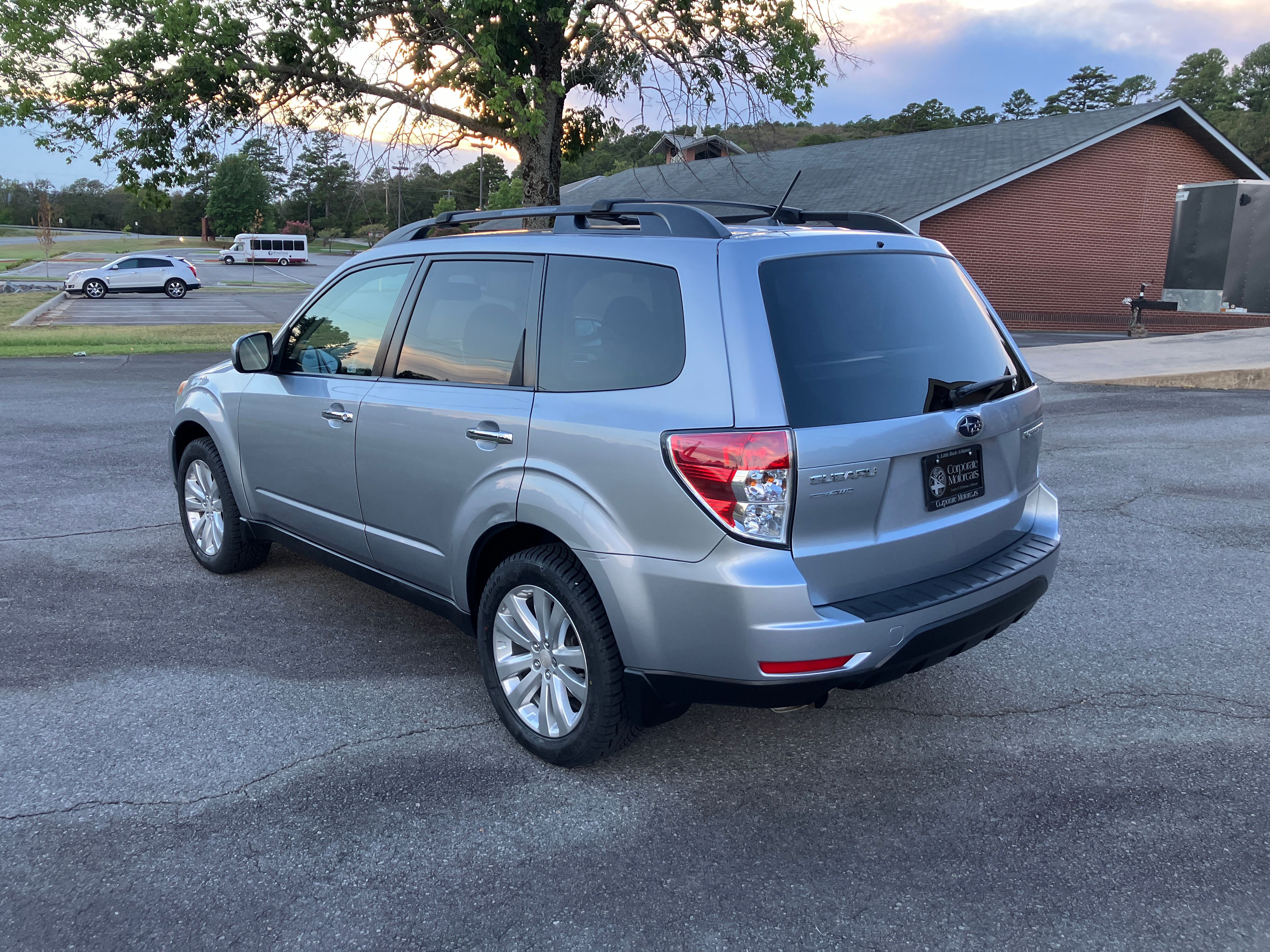 Used 2012 Subaru Forester 2.5X Premium AWD/4WD image 3