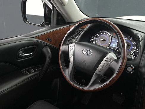 Used 2018 INFINITI QX80 image 19