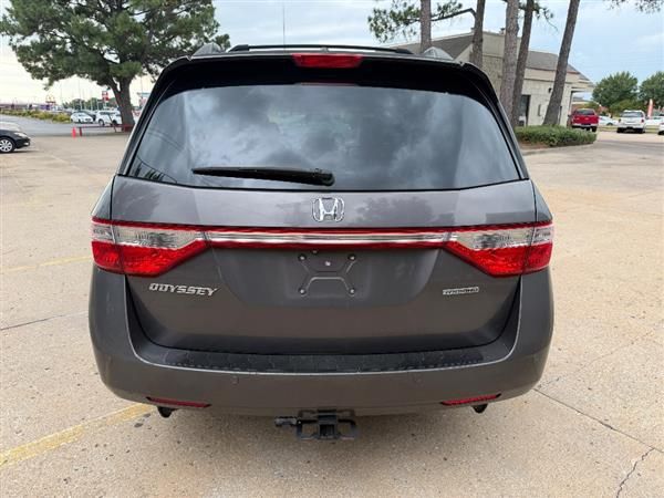 Used 2012 Honda Odyssey Touring image 2