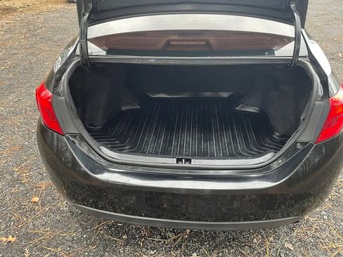 Used 2019 Toyota Corolla SE image 14