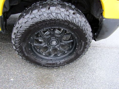 Used 2019 RAM 1500 Classic SLT image 12