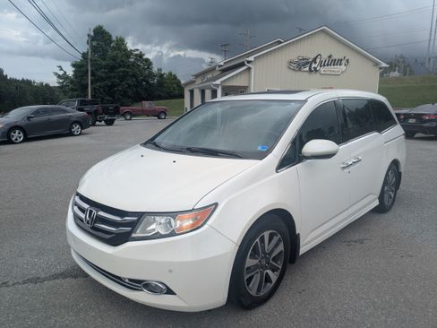 Used 2015 Honda Odyssey Touring Elite image 1
