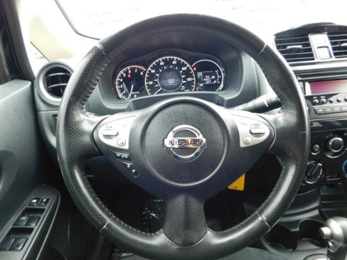 Used 2015 Nissan Versa Note SR FWD image 13