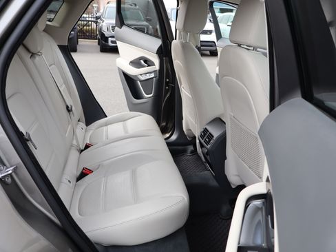 Used 2019 Jaguar E-PACE SE image 16