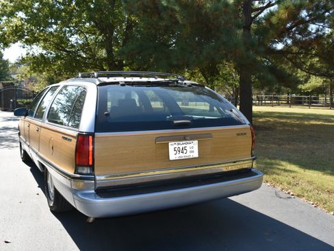 Used 1994 Buick Roadmaster Estate image 6